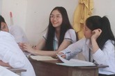 Cô giáo thực tập người Lào xinh đẹp như hotgirl "hút hồn" cư dân mạng Cô giáo thực tập người Lào xinh đẹp như hotgirl "hút hồn" cư dân mạng