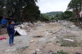 Nghệ An: Đập tan nhà hàng xóm, hai bố con bị khởi tố Nghệ An: Đập tan nhà hàng xóm, hai bố con bị khởi tố