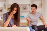 Tôi chịu đựng hôn nhân địa ngục vì 'cưới chạy ế' Tôi chịu đựng hôn nhân địa ngục vì 'cưới chạy ế'