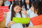 Câu chuyện xúc động phía sau bức ảnh kỷ yếu “mong bố khỏi bệnh” Câu chuyện xúc động phía sau bức ảnh kỷ yếu “mong bố khỏi bệnh”