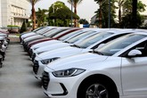 Ô tô đổ về nhiều, xe dưới 700 triệu đồng loạt giảm giá Ô tô đổ về nhiều, xe dưới 700 triệu đồng loạt giảm giá