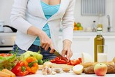 Cách chế biến thực phẩm tránh bị ngộ độc trong mùa hè Cách chế biến thực phẩm tránh bị ngộ độc trong mùa hè