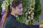 Diễm My 9X: 'Tôi đau đớn khi nhìn di ảnh mẹ' Diễm My 9X: 'Tôi đau đớn khi nhìn di ảnh mẹ'
