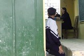 Vì sao một số giáo viên muốn “níu kéo” đòn roi, hình phạt? Vì sao một số giáo viên muốn “níu kéo” đòn roi, hình phạt?