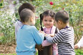 Làm gì trước nguy cơ 4,3 triệu đàn ông Việt ế vợ? Làm gì trước nguy cơ 4,3 triệu đàn ông Việt ế vợ?