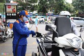 Giá xăng đang ‘cõng’ bao nhiêu thuế phí? Giá xăng đang ‘cõng’ bao nhiêu thuế phí?