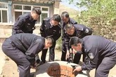 Cùng một thủ đoạn, gã đàn ông giết cả vợ và người tình Cùng một thủ đoạn, gã đàn ông giết cả vợ và người tình