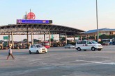 Bị “tuýt còi”, BOT Pháp Vân - Cầu Giẽ có dừng thu phí trong ngày 10/6? Bị “tuýt còi”, BOT Pháp Vân - Cầu Giẽ có dừng thu phí trong ngày 10/6?