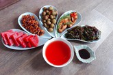 Mâm cơm chuẩn vị mùa hè ngày nắng nóng vừa ngon lại dễ ăn Mâm cơm chuẩn vị mùa hè ngày nắng nóng vừa ngon lại dễ ăn