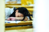Thi lớp 10 ở Hà Nội: 8 điểm mỗi môn vẫn trượt, 3 điểm vẫn đỗ Thi lớp 10 ở Hà Nội: 8 điểm mỗi môn vẫn trượt, 3 điểm vẫn đỗ