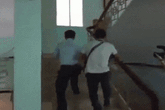 Xử vụ Nguyễn Hữu Linh 'nựng' bé gái trong thang máy: Tòa quyết định trả hồ sơ Xử vụ Nguyễn Hữu Linh 'nựng' bé gái trong thang máy: Tòa quyết định trả hồ sơ