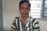 Lộ diện chân dung thầy giáo dâm ô nữ sinh lớp 8 sau khi nhờ chỉ đường Lộ diện chân dung thầy giáo dâm ô nữ sinh lớp 8 sau khi nhờ chỉ đường