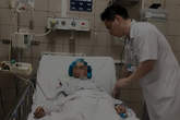 Ăn nấm độc tán trắng, bố chết, mẹ chồng nàng dâu cấp cứu Ăn nấm độc tán trắng, bố chết, mẹ chồng nàng dâu cấp cứu