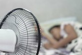 Rước ổ vi khuẩn, viêm hô hấp vì sử dụng sai cách thiết bị làm mát này trong nhà Rước ổ vi khuẩn, viêm hô hấp vì sử dụng sai cách thiết bị làm mát này trong nhà