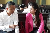 Bà Lê Hoàng Diệp Thảo giải thích lý do vắng mặt khi bị cưỡng chế con dấu Bà Lê Hoàng Diệp Thảo giải thích lý do vắng mặt khi bị cưỡng chế con dấu