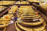 Giá vàng hôm nay 16/7, tín hiệu một đợt tăng mạnh Giá vàng hôm nay 16/7, tín hiệu một đợt tăng mạnh