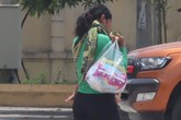 Người mẹ bán con gái sơ sinh để lấy 32 triệu đồng Người mẹ bán con gái sơ sinh để lấy 32 triệu đồng