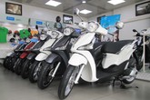 Hết thời tăng giá chém khách, xe máy ế ẩm chưa từng có Hết thời tăng giá chém khách, xe máy ế ẩm chưa từng có