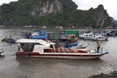 Tàu cao tốc va chạm với tàu cá, nhiều du khách bị thương Tàu cao tốc va chạm với tàu cá, nhiều du khách bị thương