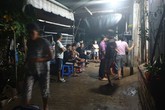 Lời kể vụ 2 đứa trẻ bị điện giật tử vong ở công trình: 'Thấy em trai kêu cứu, con bé chạy lại thì bị giật luôn' Lời kể vụ 2 đứa trẻ bị điện giật tử vong ở công trình: 'Thấy em trai kêu cứu, con bé chạy lại thì bị giật luôn'