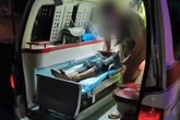 Nhảy lầu vì ghen tị con trai được vợ quan tâm hơn Nhảy lầu vì ghen tị con trai được vợ quan tâm hơn