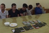 Thuê thuyền đánh cá ra giữa sông Đà lập sới bạc trong đêm Thuê thuyền đánh cá ra giữa sông Đà lập sới bạc trong đêm