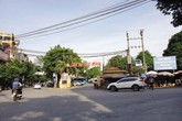 Xe khách bỏ bến, “đại náo” khu công nghiệp (1): Bắc Ninh bến chính đìu hiu, “bến cóc” rộn ràng Xe khách bỏ bến, “đại náo” khu công nghiệp (1): Bắc Ninh bến chính đìu hiu, “bến cóc” rộn ràng