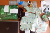 Khởi tố nhóm đối tượng làm giả giấy tờ, chiếm đoạt tiền tỷ của ngân hàng Khởi tố nhóm đối tượng làm giả giấy tờ, chiếm đoạt tiền tỷ của ngân hàng