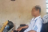 Hai chị em ruột nghi bị hàng xóm xâm hại khiến 1 người mang thai Hai chị em ruột nghi bị hàng xóm xâm hại khiến 1 người mang thai