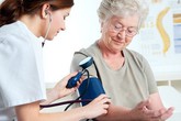 Bệnh tăng huyết áp ở người già : Nguyên nhân và cách chữa trị Bệnh tăng huyết áp ở người già : Nguyên nhân và cách chữa trị
