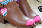 Đôi giày mới mua bị kích chân, đừng buồn, đây là cách làm chúng rộng ra ngay lập tức Đôi giày mới mua bị kích chân, đừng buồn, đây là cách làm chúng rộng ra ngay lập tức