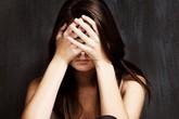 Đau khổ vì chồng quá ham mê công việc Đau khổ vì chồng quá ham mê công việc