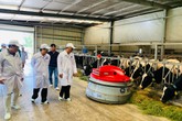 Vinamilk tham gia xây dựng vùng chăn nuôi bò sữa an toàn dịch bệnh theo quy định tổ chức thú y thế giới Vinamilk tham gia xây dựng vùng chăn nuôi bò sữa an toàn dịch bệnh theo quy định tổ chức thú y thế giới