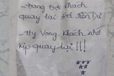 Tá hỏa quên 500.000 đồng tiền thừa, shipper ngỡ ngàng mảnh giấy chủ quán để lại Tá hỏa quên 500.000 đồng tiền thừa, shipper ngỡ ngàng mảnh giấy chủ quán để lại