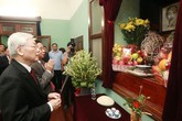Tổng bí thư, Chủ tịch nước dâng hương tưởng niệm Chủ tịch Hồ Chí Minh Tổng bí thư, Chủ tịch nước dâng hương tưởng niệm Chủ tịch Hồ Chí Minh