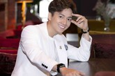 Ngô Kiến Huy hài hước khi nói về tin đồn “dao kéo” Ngô Kiến Huy hài hước khi nói về tin đồn “dao kéo”