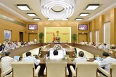 Cân nhắc, xem xét phương án tăng tuổi nghỉ hưu và giờ làm thêm Cân nhắc, xem xét phương án tăng tuổi nghỉ hưu và giờ làm thêm