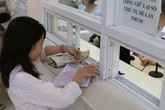 Bộ trưởng Bộ Y tế: Xếp hàng trả viện phí bằng tiền mặt khiến người dân ức chế Bộ trưởng Bộ Y tế: Xếp hàng trả viện phí bằng tiền mặt khiến người dân ức chế