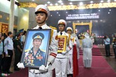 Xúc động tiễn đưa anh hùng phi công Nguyễn Văn Bảy về quê nhà Xúc động tiễn đưa anh hùng phi công Nguyễn Văn Bảy về quê nhà