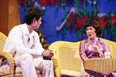 NSND Hồng Vân đóng cửa sân khấu kịch do thua lỗ kéo dài NSND Hồng Vân đóng cửa sân khấu kịch do thua lỗ kéo dài