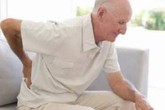Thoái hóa khớp ở người già: Phòng và điều trị thế nào? Thoái hóa khớp ở người già: Phòng và điều trị thế nào?