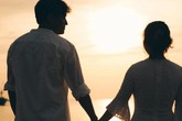 Bố mẹ ủng hộ Quý Bình và bạn gái Bố mẹ ủng hộ Quý Bình và bạn gái