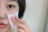 Mới 24 tuổi đã chống lão hóa rất kỹ, cô nàng này vẫn bị bác sĩ da liễu chấn chỉnh từ bước cơ bản nhất Mới 24 tuổi đã chống lão hóa rất kỹ, cô nàng này vẫn bị bác sĩ da liễu chấn chỉnh từ bước cơ bản nhất