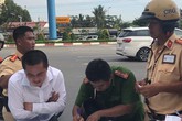 Người ôm tiền cố thủ trên chiếc Mercedes GLS 5 tỷ là ai? Người ôm tiền cố thủ trên chiếc Mercedes GLS 5 tỷ là ai?