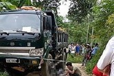 Bé gái lớp 6 bị xe tải cán tử vong trên đường đi tập trung về Bé gái lớp 6 bị xe tải cán tử vong trên đường đi tập trung về