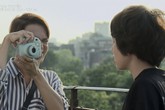 "Về nhà đi con": Lộ hậu trường Bảo bắt Dương mặc váy không có trong tập tối qua, có lẽ nào sẽ xuất hiện trong tập cuối? "Về nhà đi con": Lộ hậu trường Bảo bắt Dương mặc váy không có trong tập tối qua, có lẽ nào sẽ xuất hiện trong tập cuối?