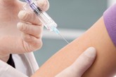 Người trưởng thành có nên tiêm phòng thủy đậu? Người trưởng thành có nên tiêm phòng thủy đậu?