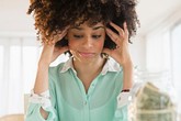 Hai tình huống chi tiêu không nên dùng tiền mặt Hai tình huống chi tiêu không nên dùng tiền mặt