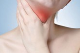 10 nguyên nhân khiến cổ họng có cảm giác bị vướng 10 nguyên nhân khiến cổ họng có cảm giác bị vướng