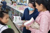 Nhà trường, phụ huynh đang tạo ra những học sinh 'đồng chất, đồng màu'? Nhà trường, phụ huynh đang tạo ra những học sinh 'đồng chất, đồng màu'?